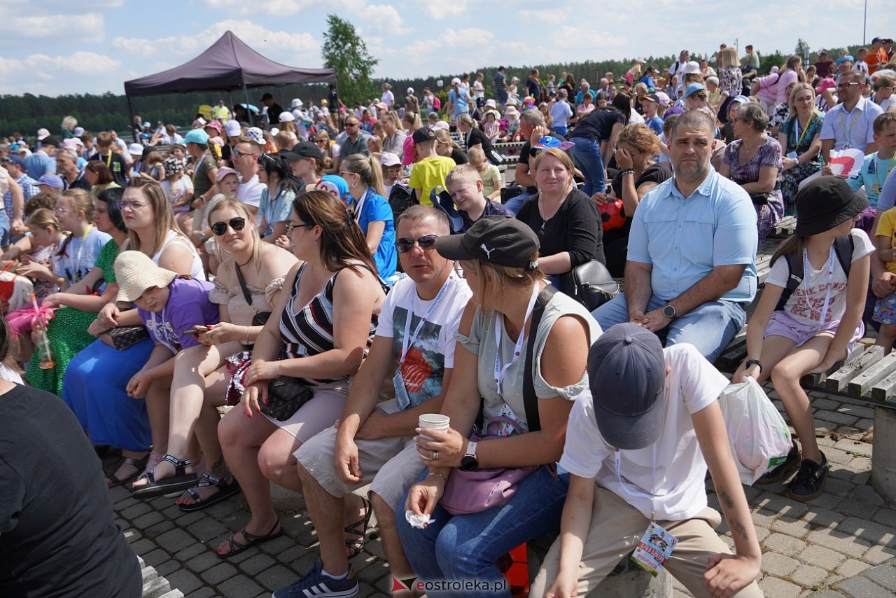 2. Diecezjalny Dzień Dziecka w Kurpiowskiej Krainie – na scenie Arka Noego [8.06.2024] - zdjęcie #138 - eOstroleka.pl
