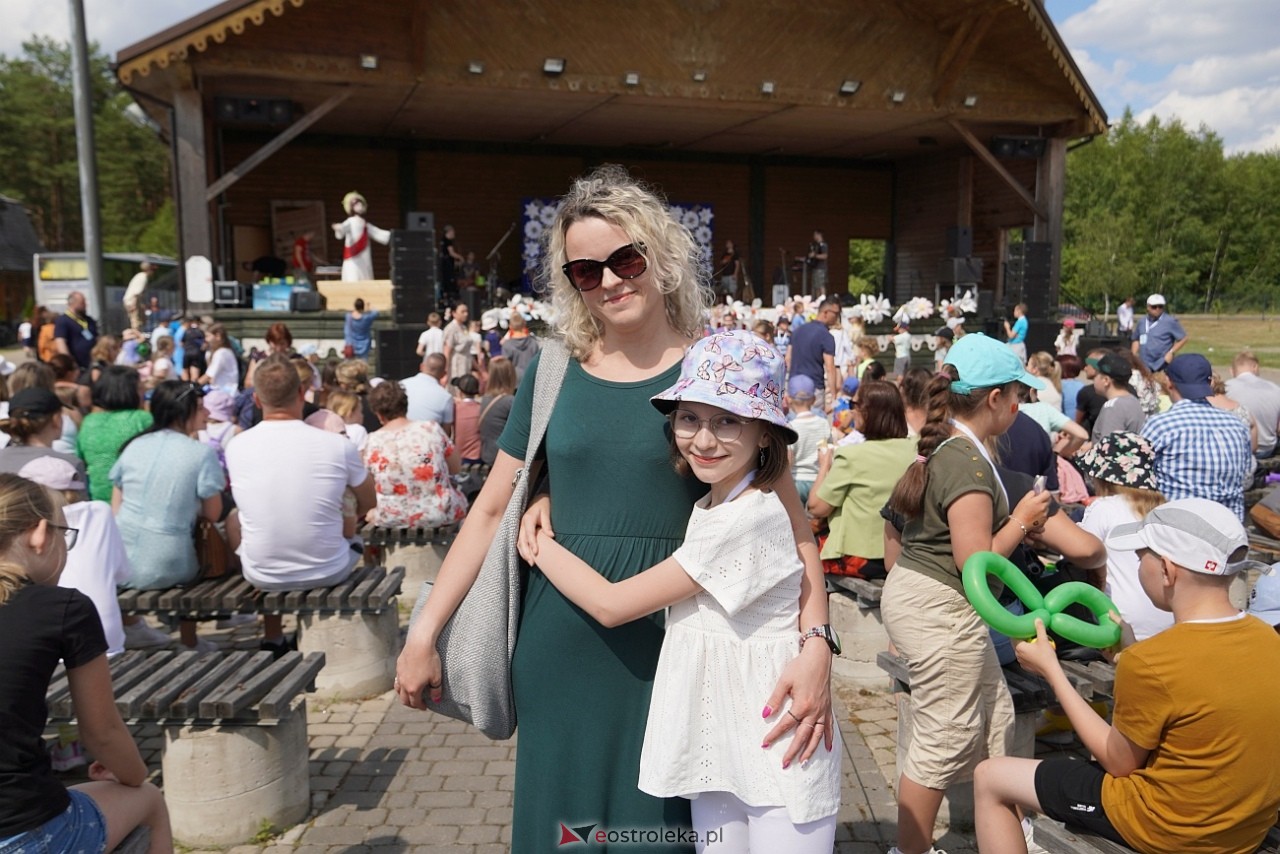 2. Diecezjalny Dzień Dziecka w Kurpiowskiej Krainie – na scenie Arka Noego [8.06.2024] - zdjęcie #124 - eOstroleka.pl