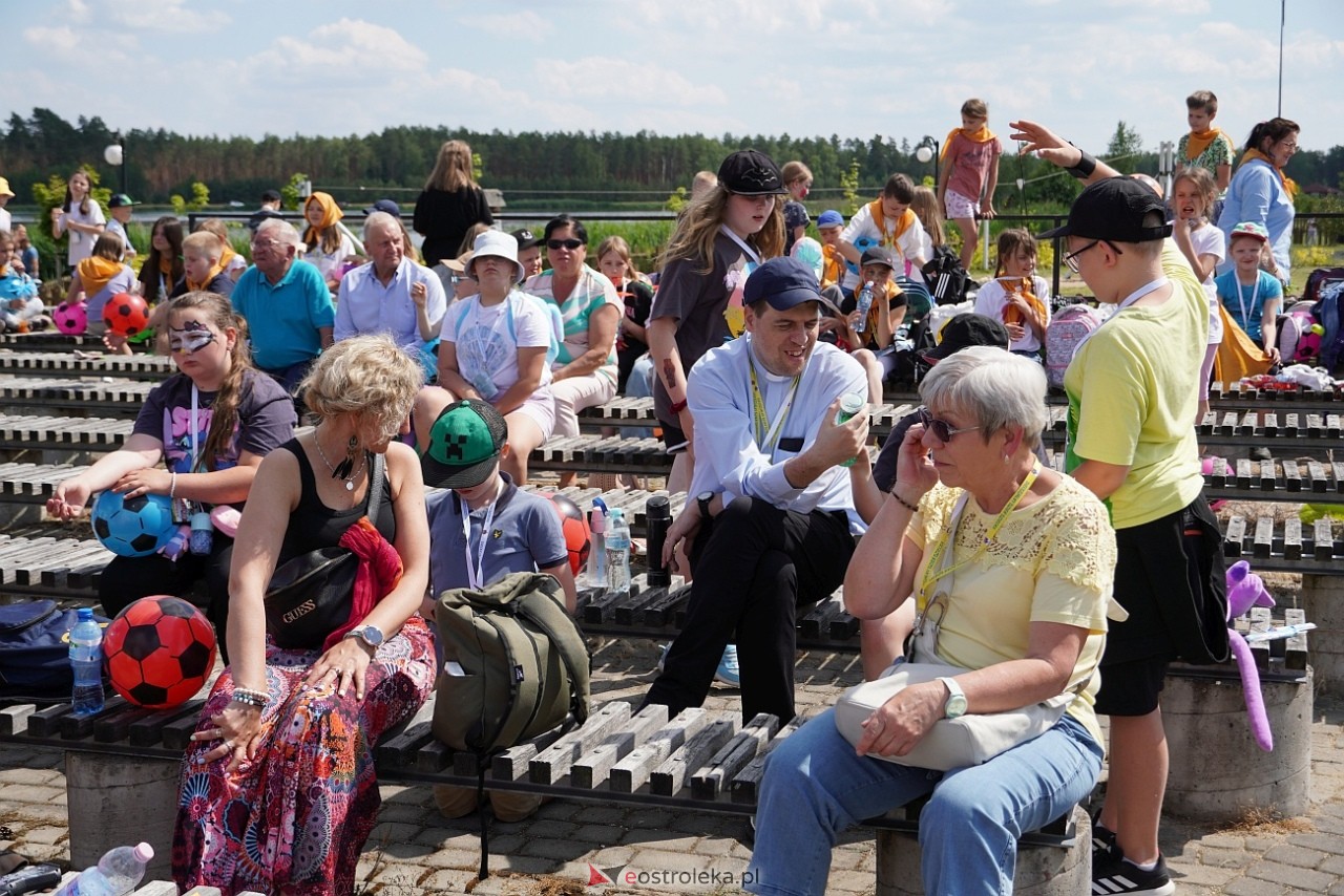 2. Diecezjalny Dzień Dziecka w Kurpiowskiej Krainie – na scenie Arka Noego [8.06.2024] - zdjęcie #118 - eOstroleka.pl