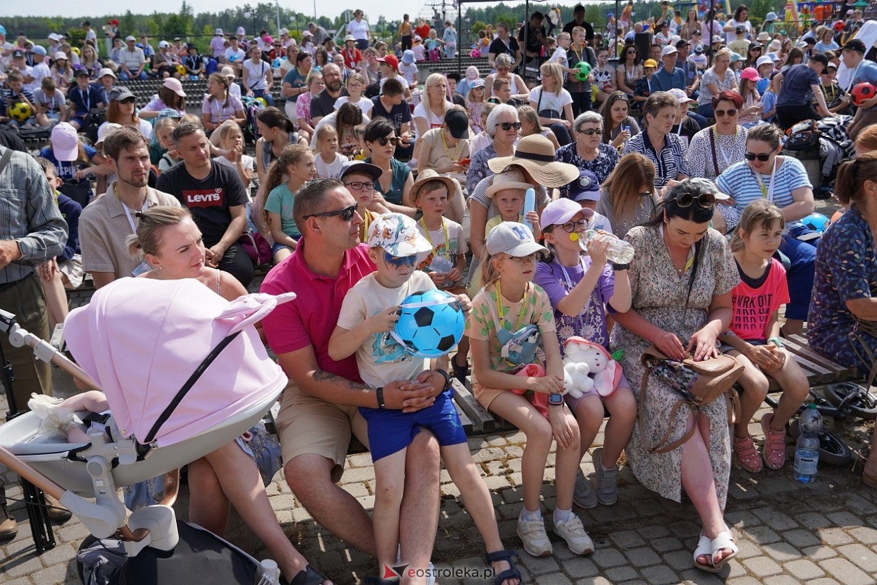 2. Diecezjalny Dzień Dziecka w Kurpiowskiej Krainie – na scenie Arka Noego [8.06.2024] - zdjęcie #106 - eOstroleka.pl