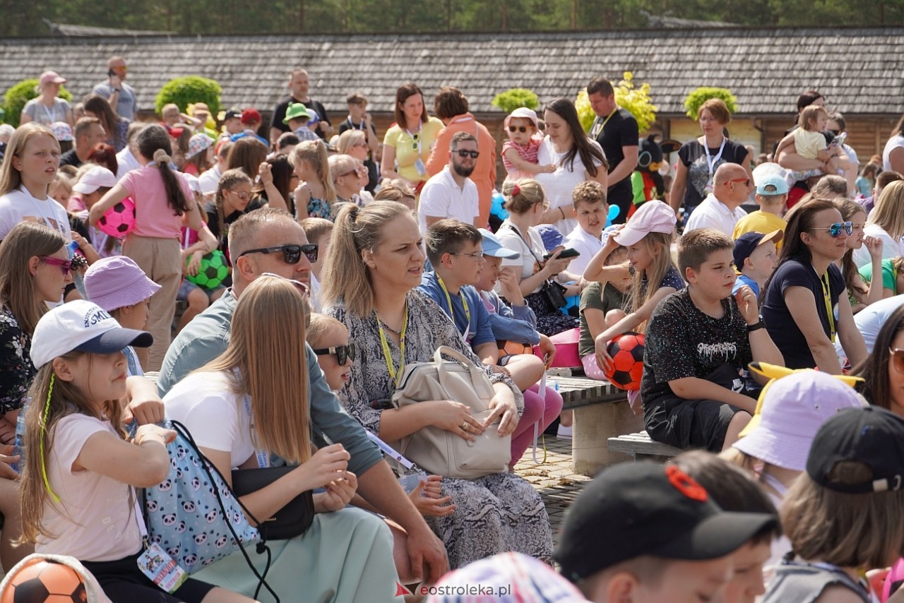 2. Diecezjalny Dzień Dziecka w Kurpiowskiej Krainie – na scenie Arka Noego [8.06.2024] - zdjęcie #90 - eOstroleka.pl