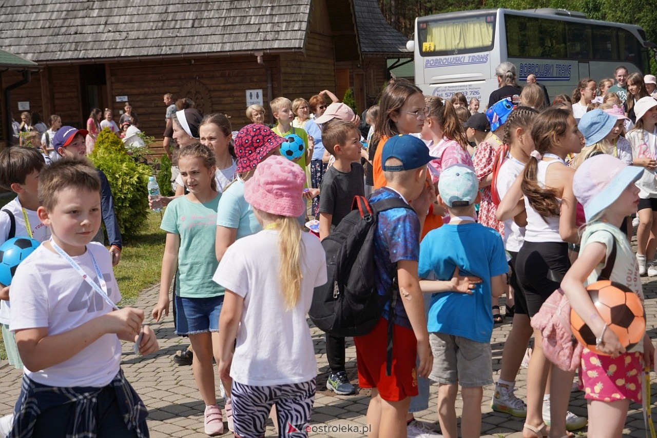 2. Diecezjalny Dzień Dziecka w Kurpiowskiej Krainie – na scenie Arka Noego [8.06.2024] - zdjęcie #66 - eOstroleka.pl