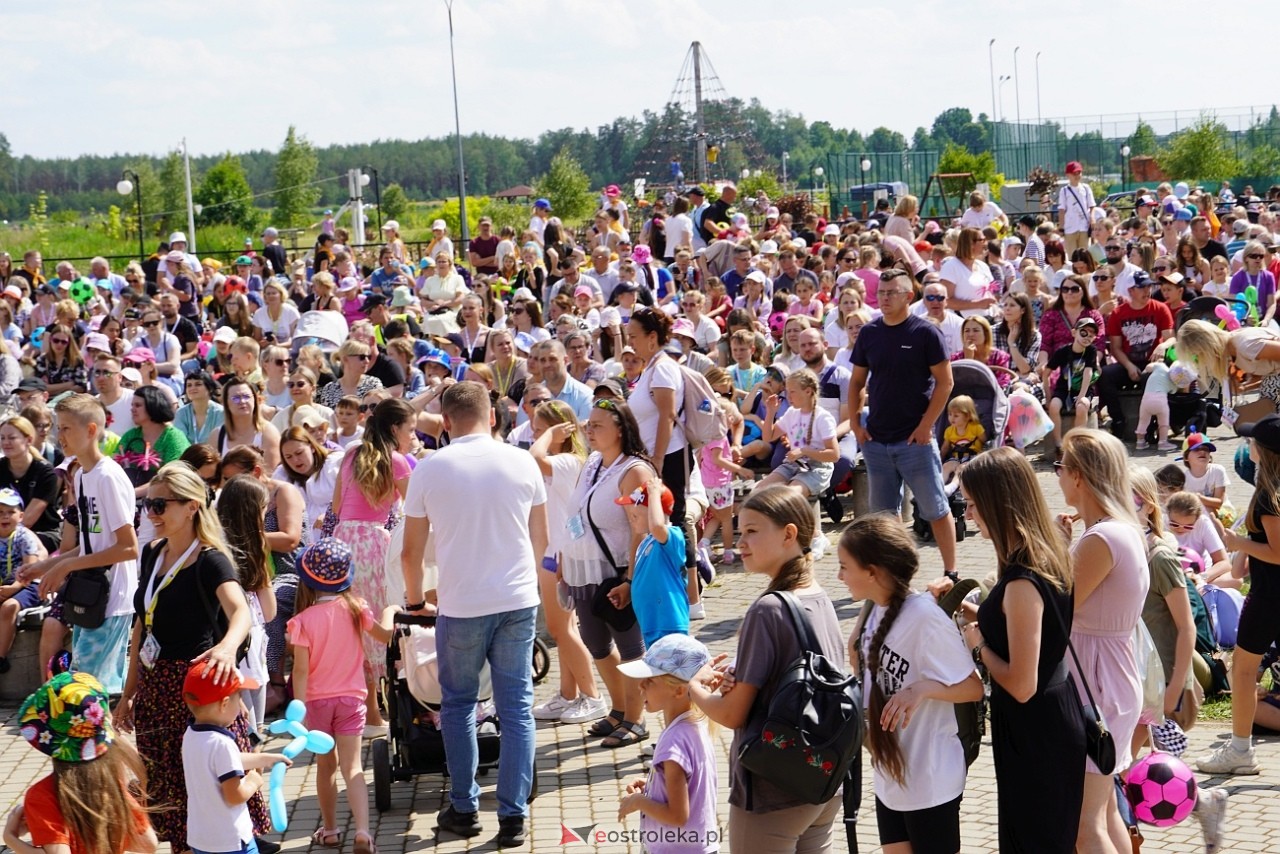 2. Diecezjalny Dzień Dziecka w Kurpiowskiej Krainie – na scenie Arka Noego [8.06.2024] - zdjęcie #60 - eOstroleka.pl