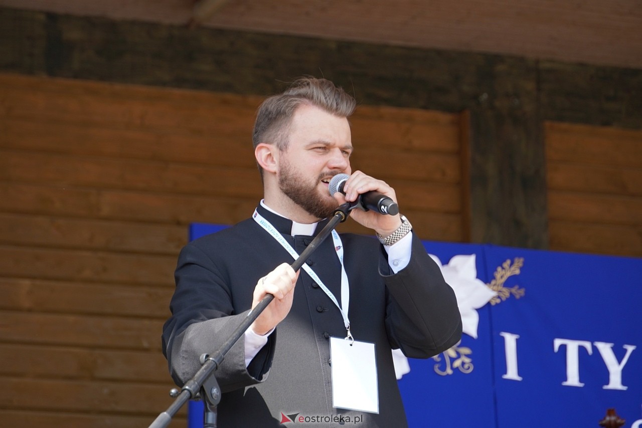 2. Diecezjalny Dzień Dziecka w Kurpiowskiej Krainie – na scenie Arka Noego [8.06.2024] - zdjęcie #58 - eOstroleka.pl