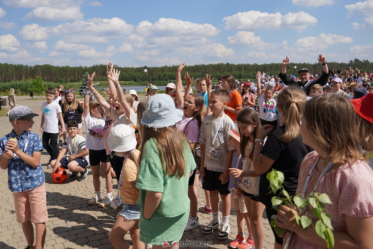2. Diecezjalny Dzień Dziecka w Kurpiowskiej Krainie – na scenie Arka Noego [8.06.2024] - zdjęcie #43 - eOstroleka.pl