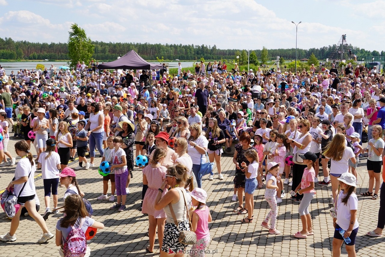 2. Diecezjalny Dzień Dziecka w Kurpiowskiej Krainie – na scenie Arka Noego [8.06.2024] - zdjęcie #121 - eOstroleka.pl