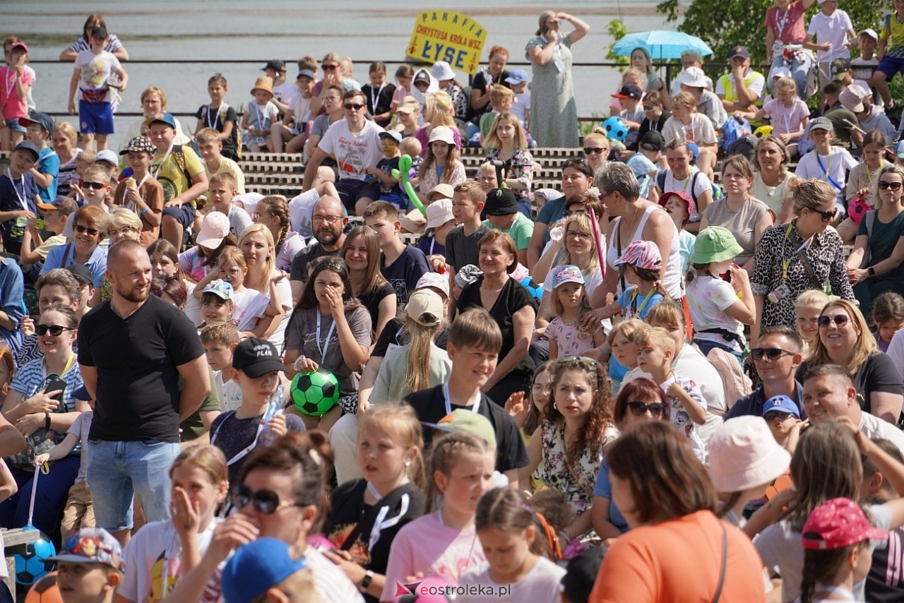 2. Diecezjalny Dzień Dziecka w Kurpiowskiej Krainie – na scenie Arka Noego [8.06.2024] - zdjęcie #115 - eOstroleka.pl