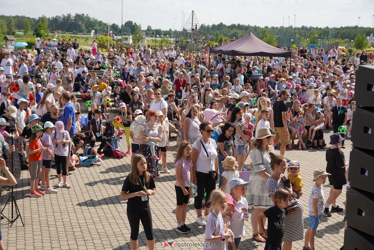 2. Diecezjalny Dzień Dziecka w Kurpiowskiej Krainie – na scenie Arka Noego [8.06.2024] - zdjęcie #34 - eOstroleka.pl