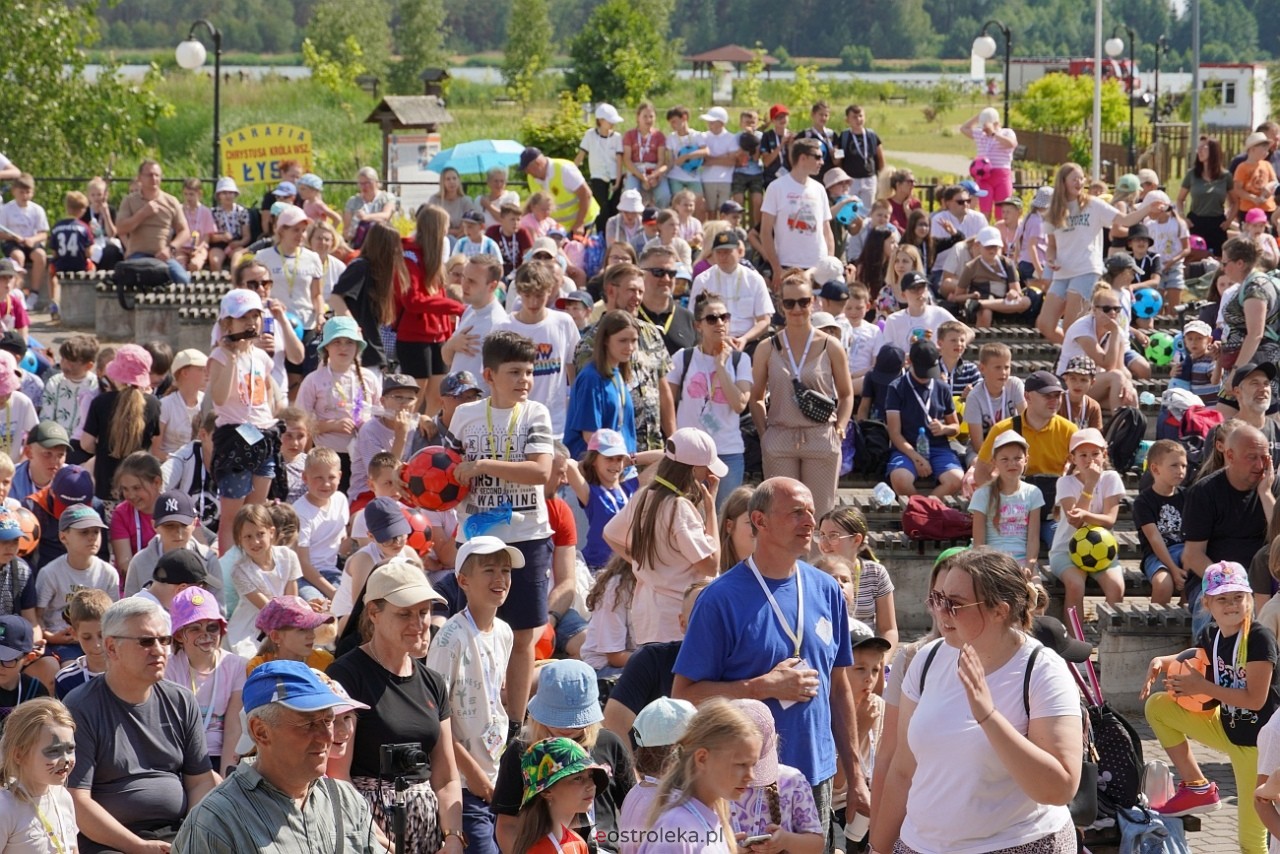 2. Diecezjalny Dzień Dziecka w Kurpiowskiej Krainie – na scenie Arka Noego [8.06.2024] - zdjęcie #32 - eOstroleka.pl