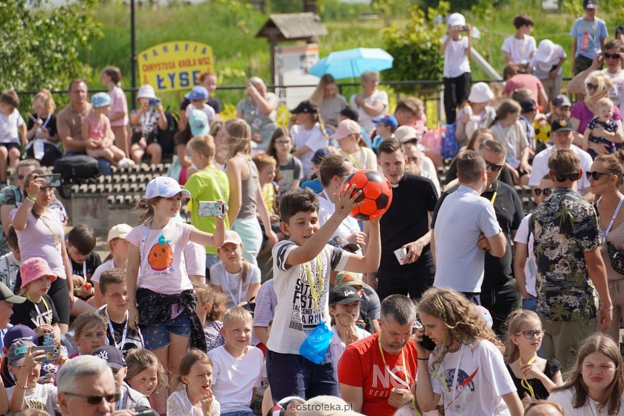 2. Diecezjalny Dzień Dziecka w Kurpiowskiej Krainie – na scenie Arka Noego [8.06.2024] - zdjęcie #27 - eOstroleka.pl