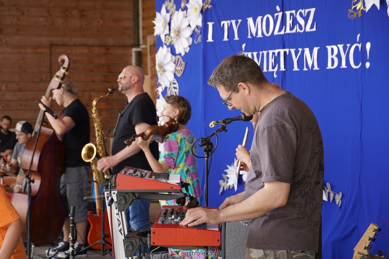 2. Diecezjalny Dzień Dziecka w Kurpiowskiej Krainie – na scenie Arka Noego [8.06.2024] - zdjęcie #24 - eOstroleka.pl