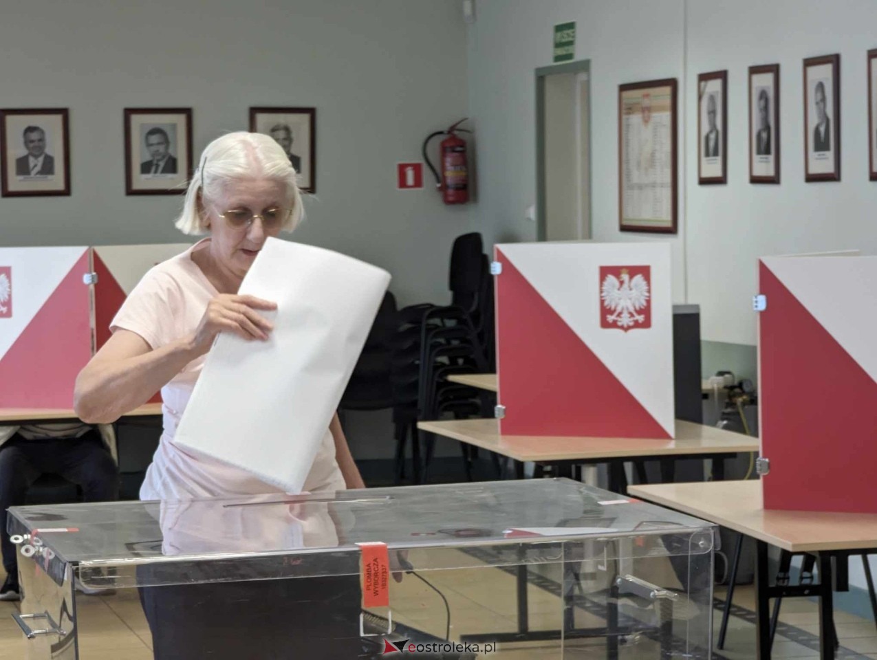 Wybory do Parlamentu Europejskiego w Ostrołęce [09.06.2024] - zdjęcie #21 - eOstroleka.pl
