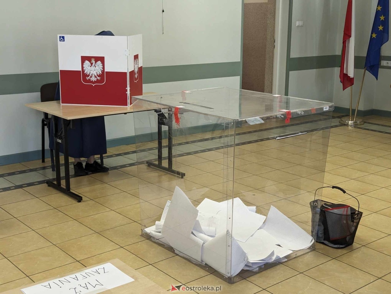 Wybory do Parlamentu Europejskiego w Ostrołęce [09.06.2024] - zdjęcie #17 - eOstroleka.pl