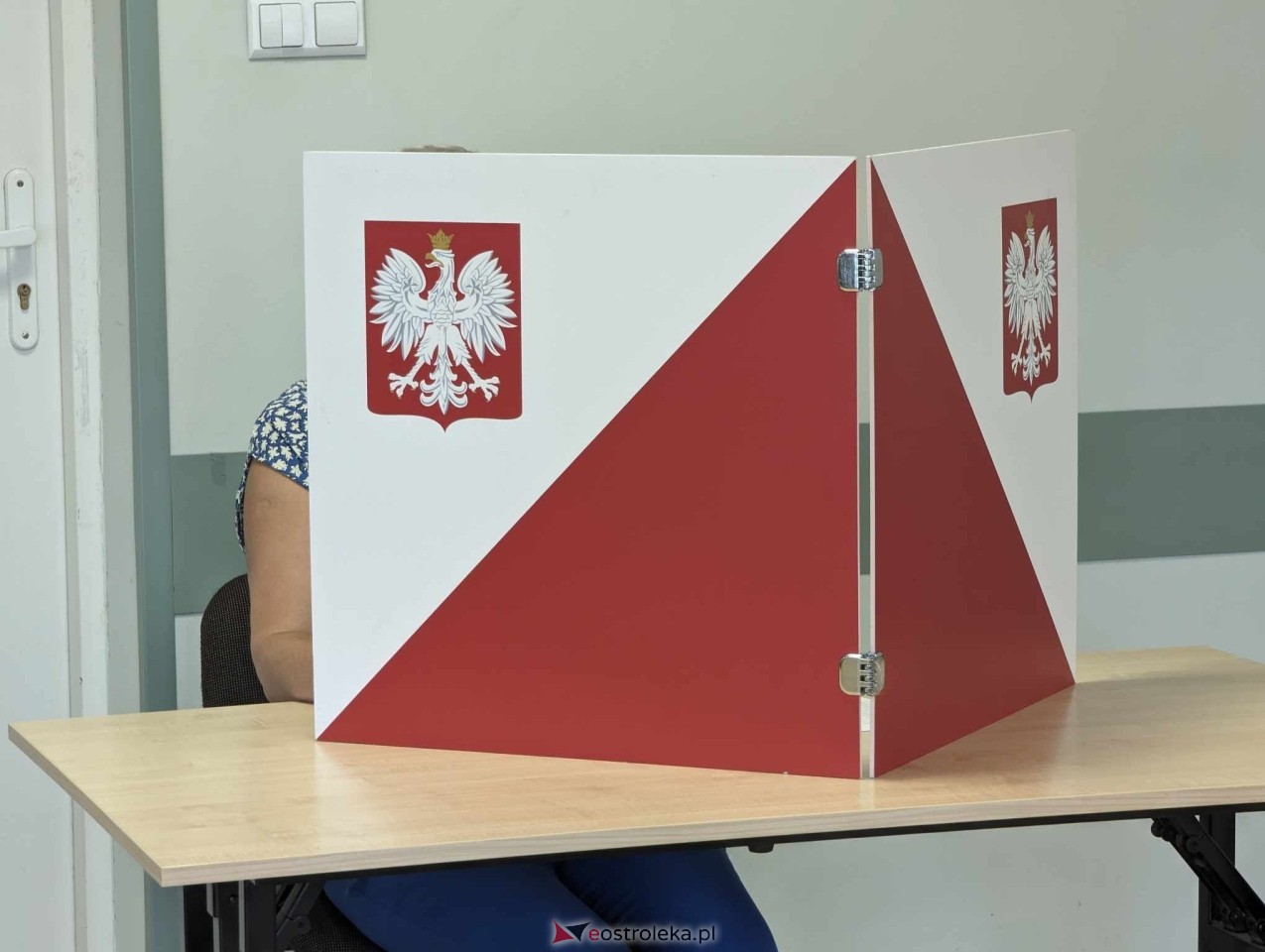 Wybory do Parlamentu Europejskiego w Ostrołęce [09.06.2024] - zdjęcie #15 - eOstroleka.pl