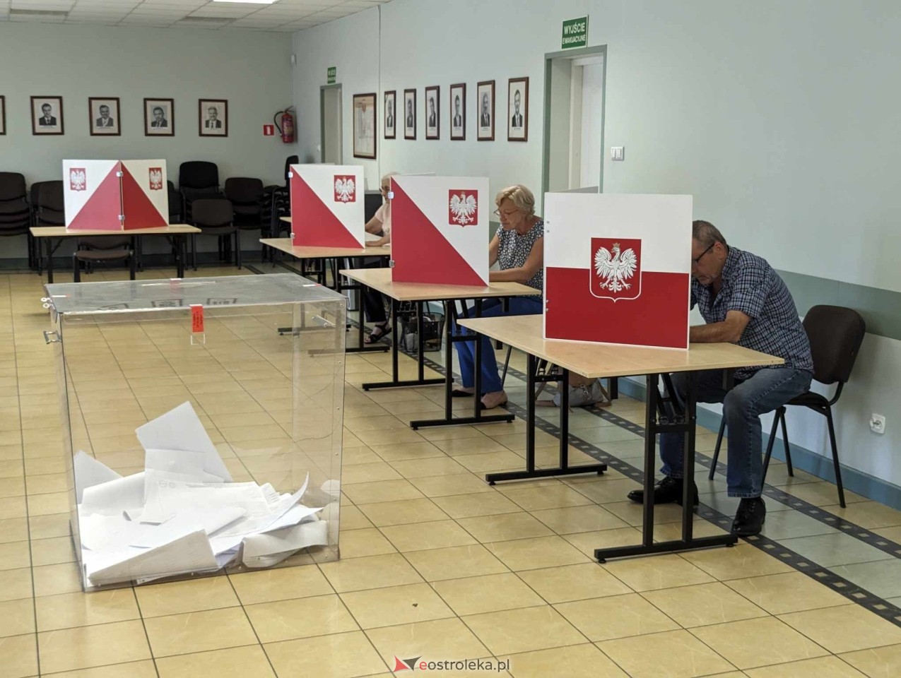 Wybory do Parlamentu Europejskiego w Ostrołęce [09.06.2024] - zdjęcie #2 - eOstroleka.pl