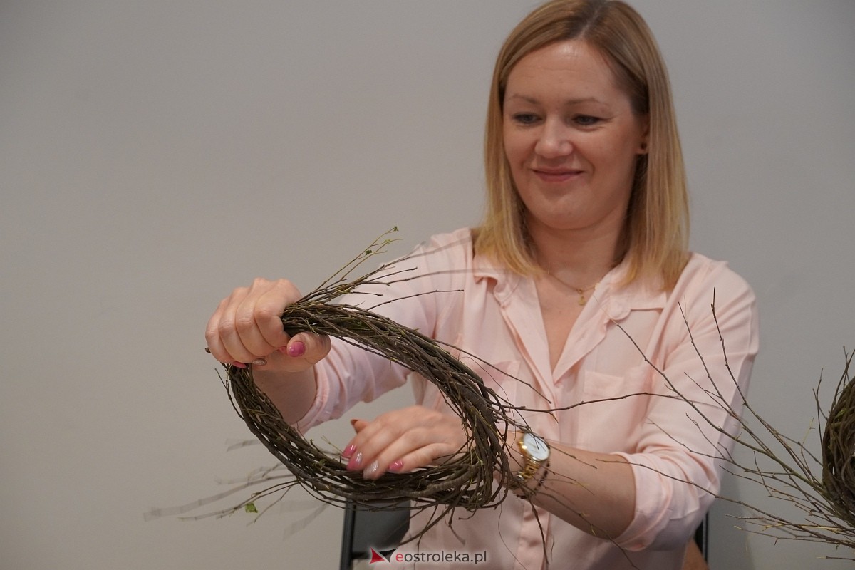 „Niedziela w Muzeum” pod hasłem „Wianki na drzwi” - zdjęcie #23 - eOstroleka.pl
