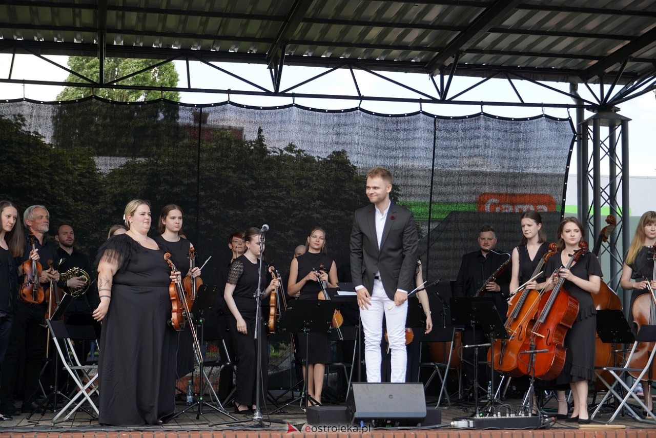 Ostrołęcka Orkiestra Kameralna swojemu miastu [9.06.2024] - zdjęcie #25 - eOstroleka.pl