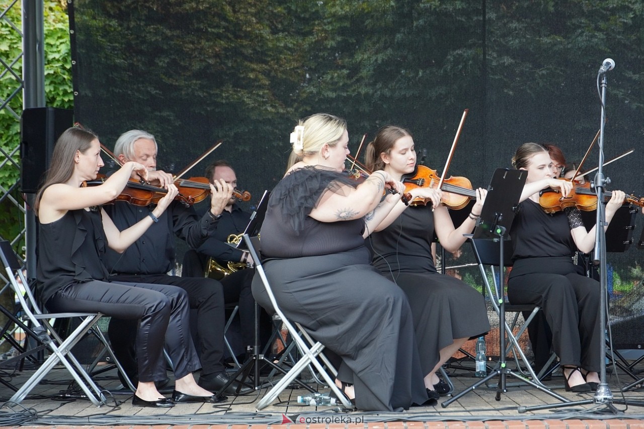 Ostrołęcka Orkiestra Kameralna swojemu miastu [9.06.2024] - zdjęcie #20 - eOstroleka.pl