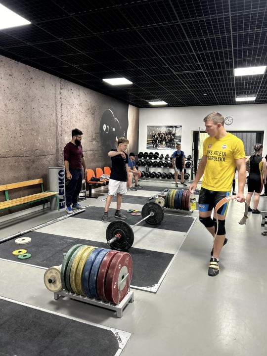Mistrzostwa Mazowsza w podnoszeniu ciężarów - zdjęcie #6 - eOstroleka.pl