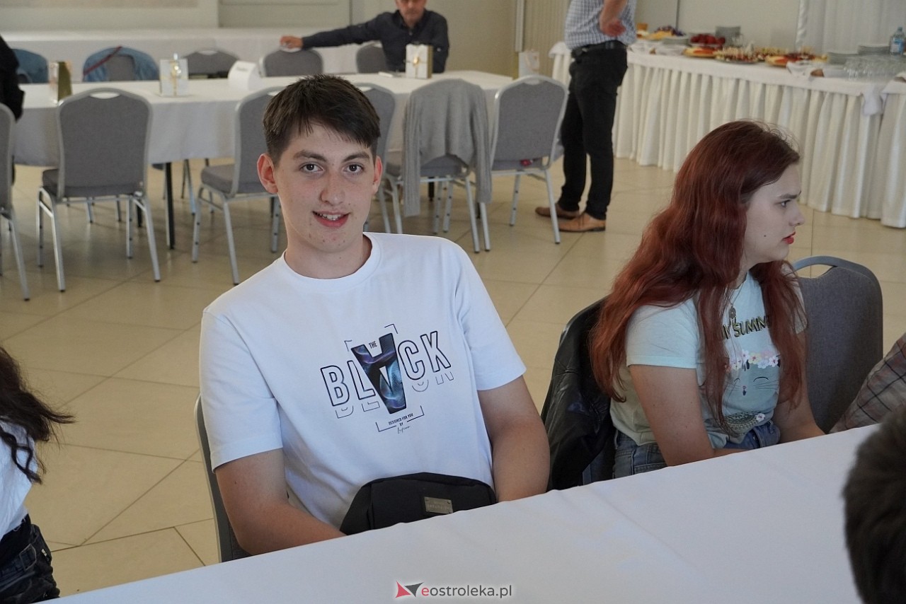 Erasmus Plus - wizyta uczniów z Rumunii i Turcji w III LO w Ostrołęce - zdjęcie #32 - eOstroleka.pl