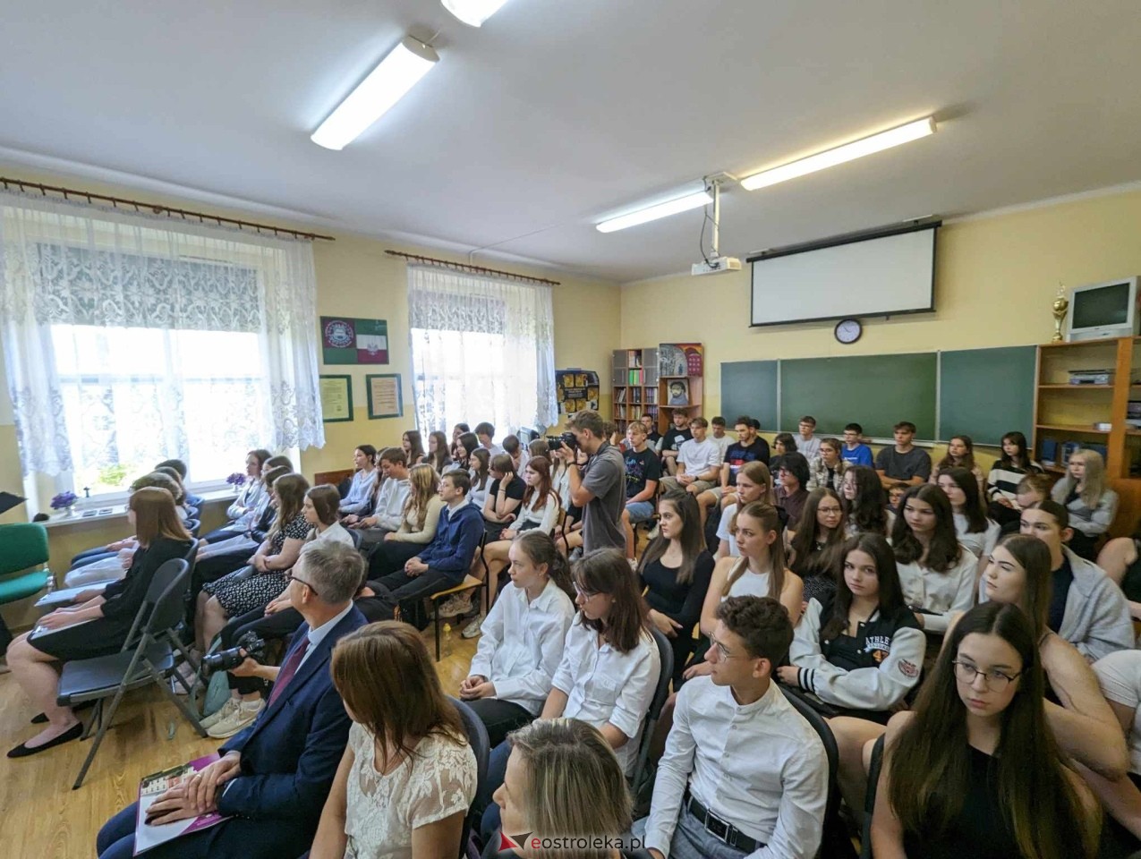 Czytanie Norwida w II LO w Ostrołęce [12.06.2024] - zdjęcie #34 - eOstroleka.pl