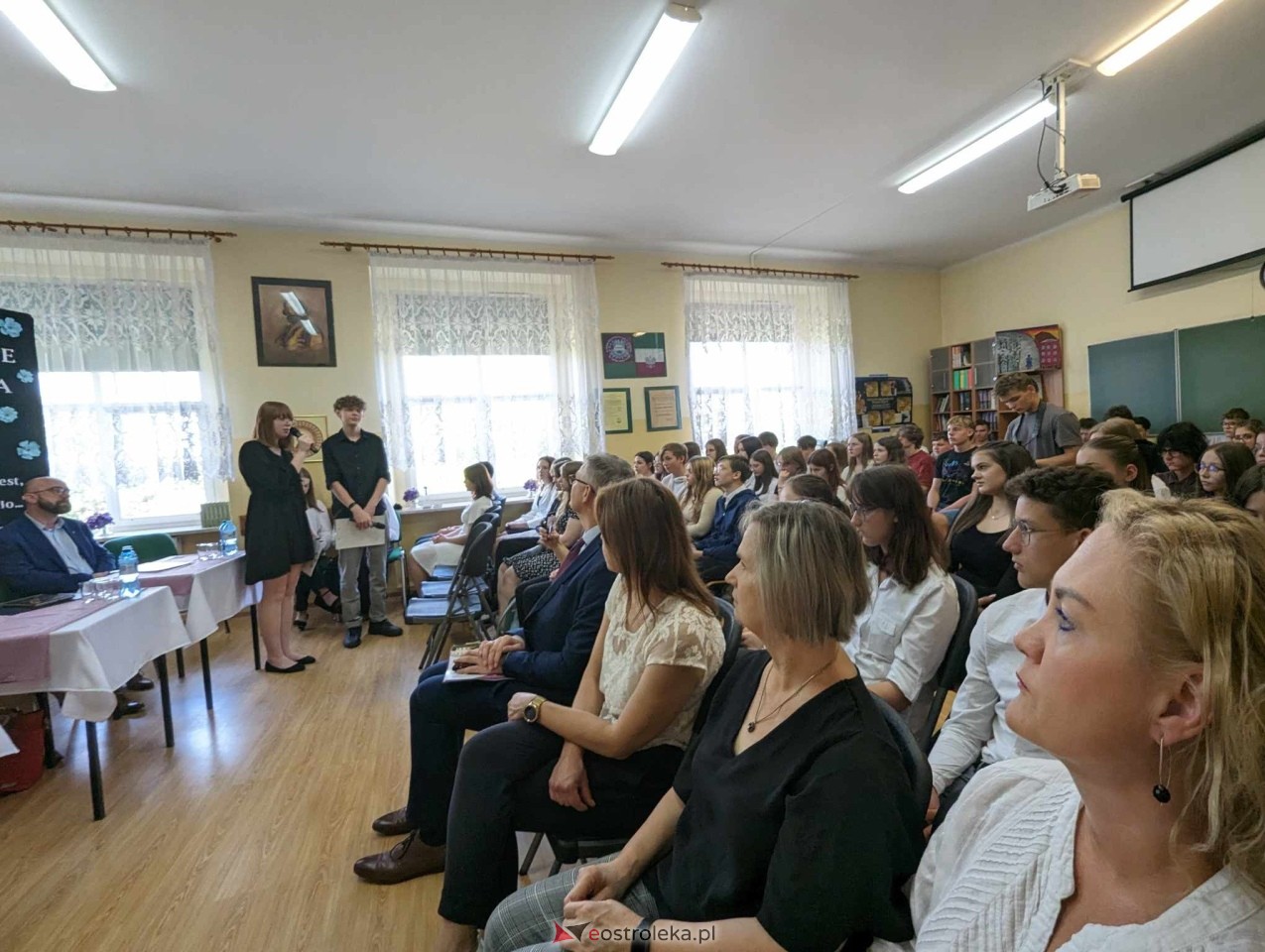 Czytanie Norwida w II LO w Ostrołęce [12.06.2024] - zdjęcie #31 - eOstroleka.pl