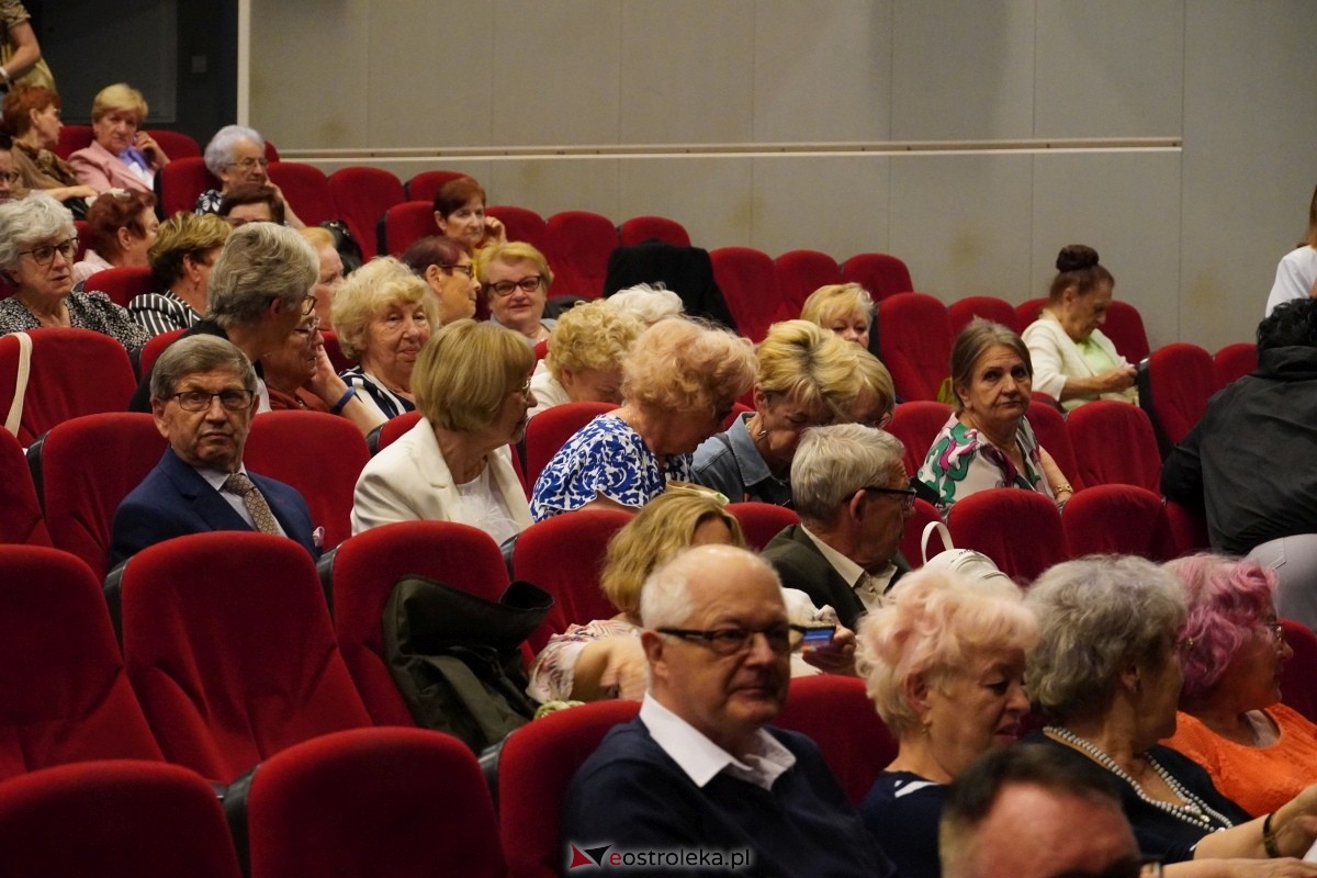 Ostrołęcki Uniwersytet Trzeciego Wieku żegna kolejny rok akademicki [12.06.2024] - zdjęcie #66 - eOstroleka.pl
