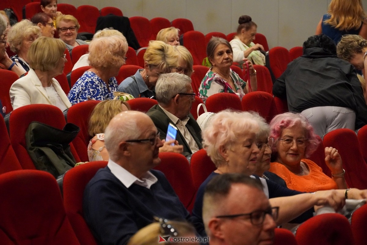 Ostrołęcki Uniwersytet Trzeciego Wieku żegna kolejny rok akademicki [12.06.2024] - zdjęcie #60 - eOstroleka.pl