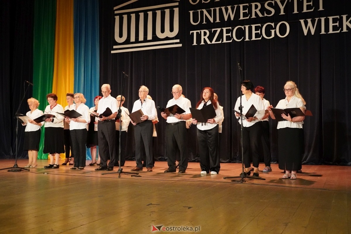 Ostrołęcki Uniwersytet Trzeciego Wieku żegna kolejny rok akademicki [12.06.2024] - zdjęcie #46 - eOstroleka.pl