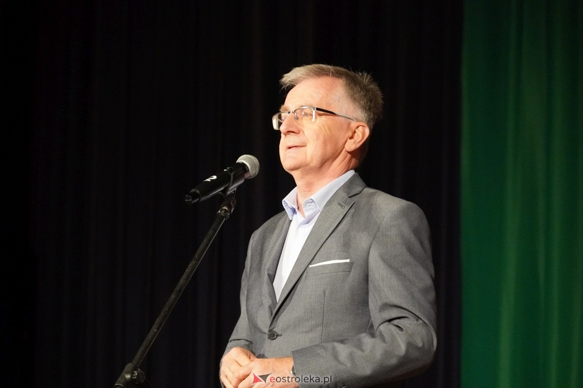Ostrołęcki Uniwersytet Trzeciego Wieku żegna kolejny rok akademicki [12.06.2024] - zdjęcie #38 - eOstroleka.pl