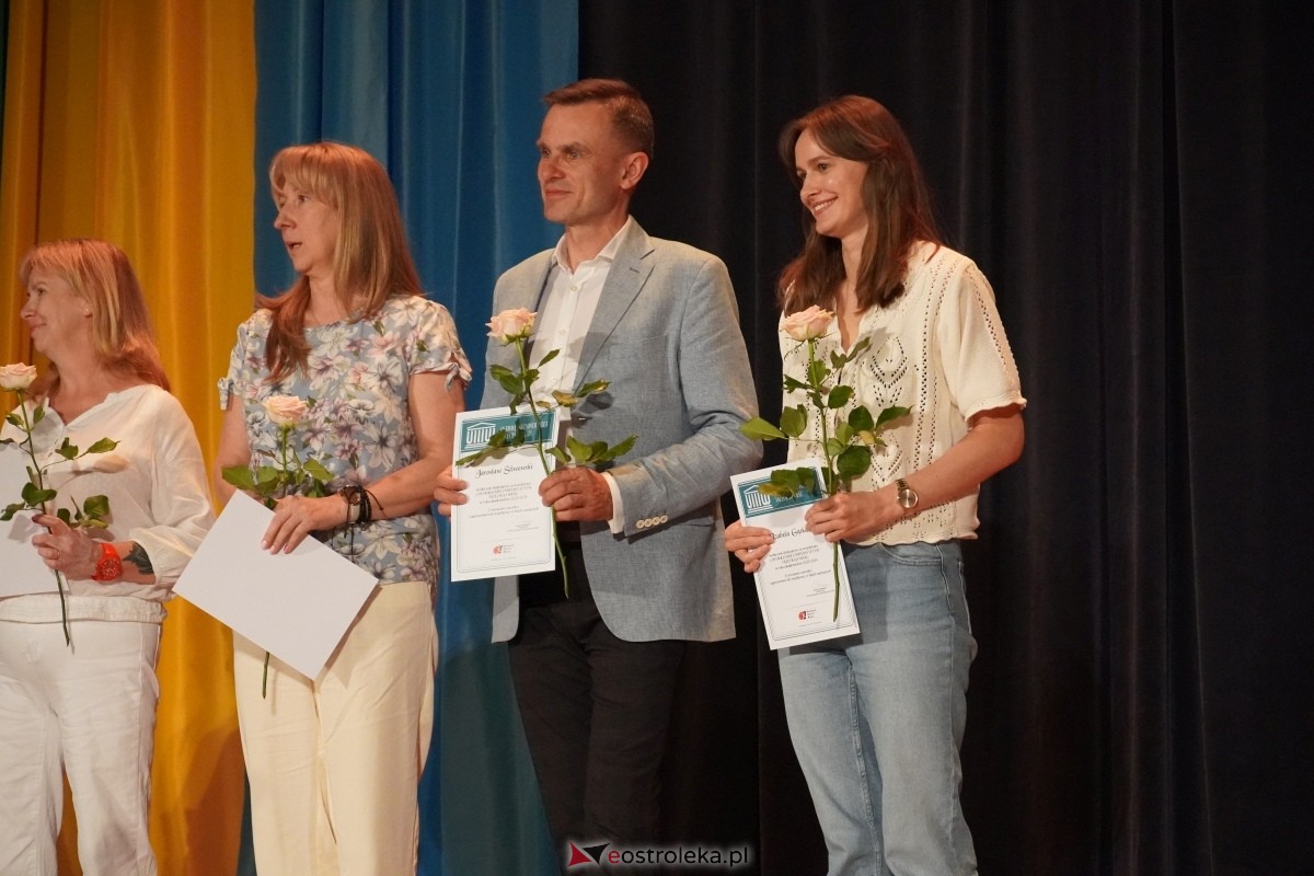 Ostrołęcki Uniwersytet Trzeciego Wieku żegna kolejny rok akademicki [12.06.2024] - zdjęcie #105 - eOstroleka.pl