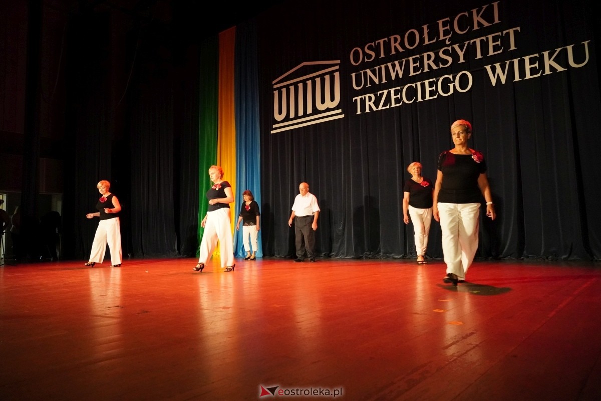 Ostrołęcki Uniwersytet Trzeciego Wieku żegna kolejny rok akademicki [12.06.2024] - zdjęcie #99 - eOstroleka.pl