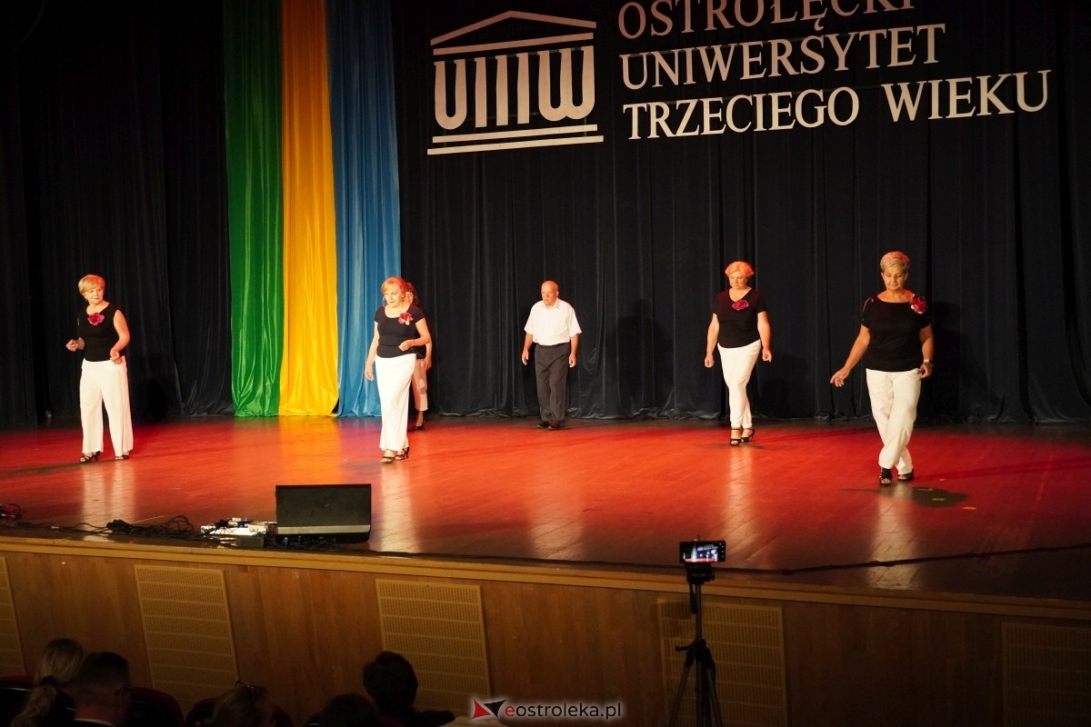 Ostrołęcki Uniwersytet Trzeciego Wieku żegna kolejny rok akademicki [12.06.2024] - zdjęcie #90 - eOstroleka.pl