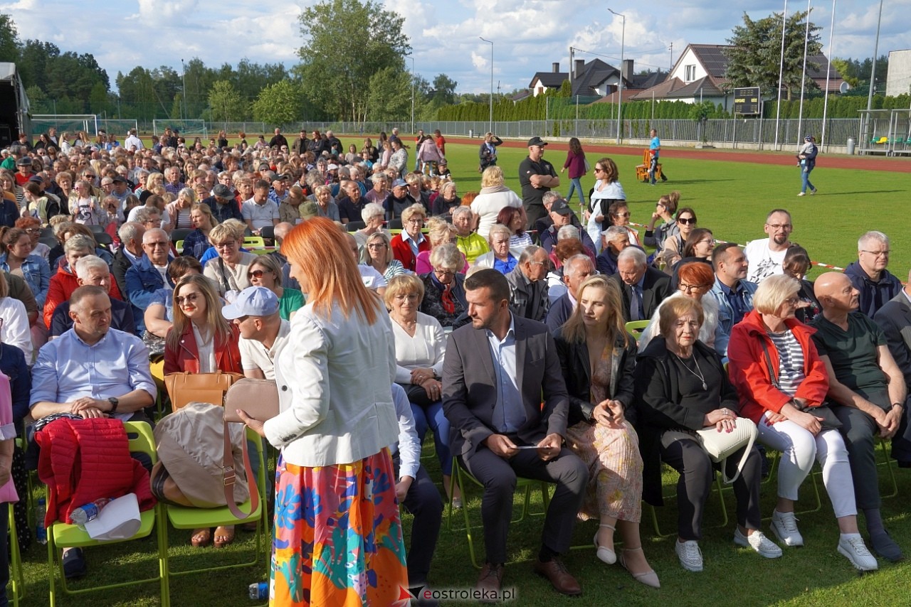 Koncert Zespołu Pieśni i Tańca Mazowsze w Lelisie [12.06.2024] - zdjęcie #225 - eOstroleka.pl