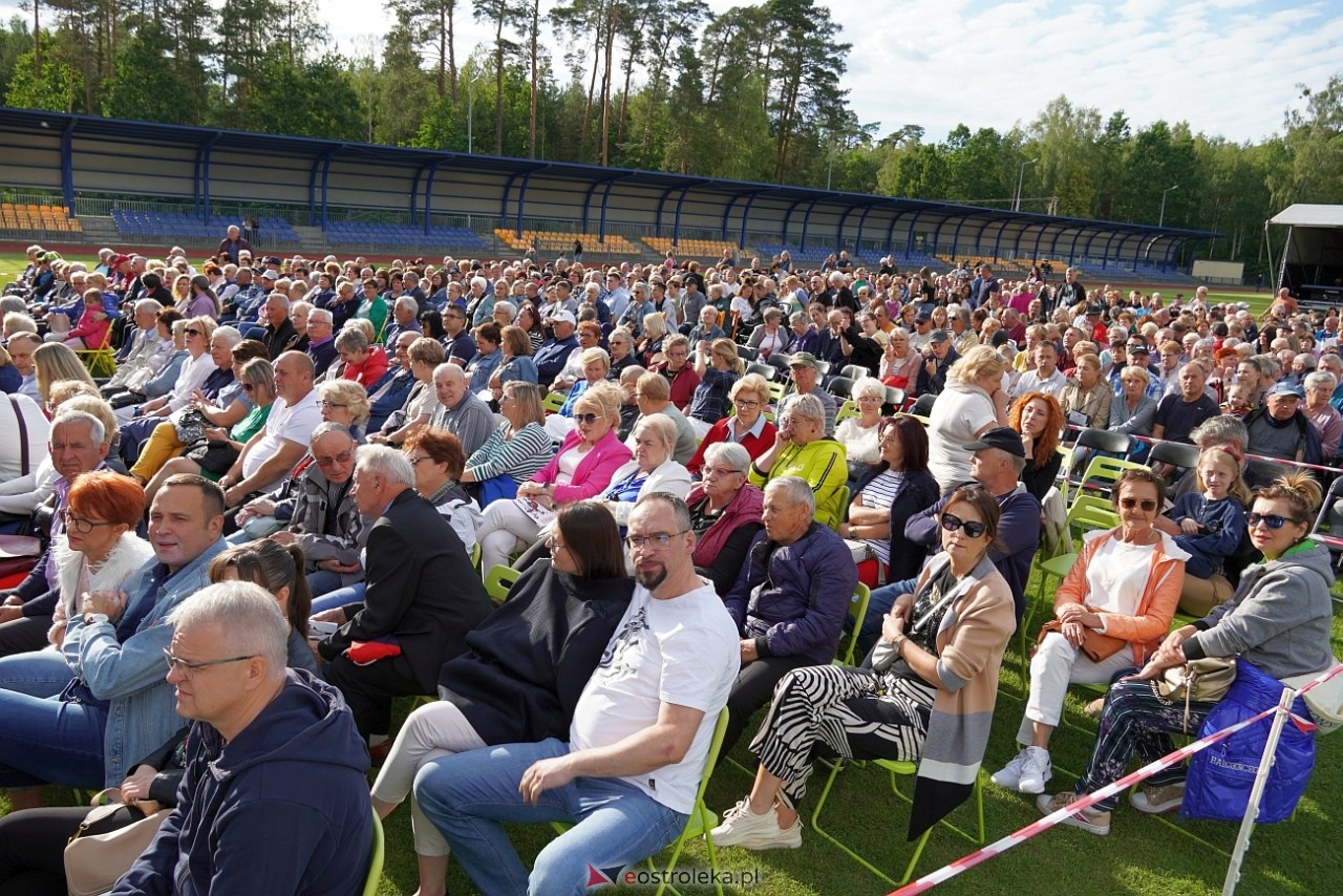 Koncert Zespołu Pieśni i Tańca Mazowsze w Lelisie [12.06.2024] - zdjęcie #205 - eOstroleka.pl
