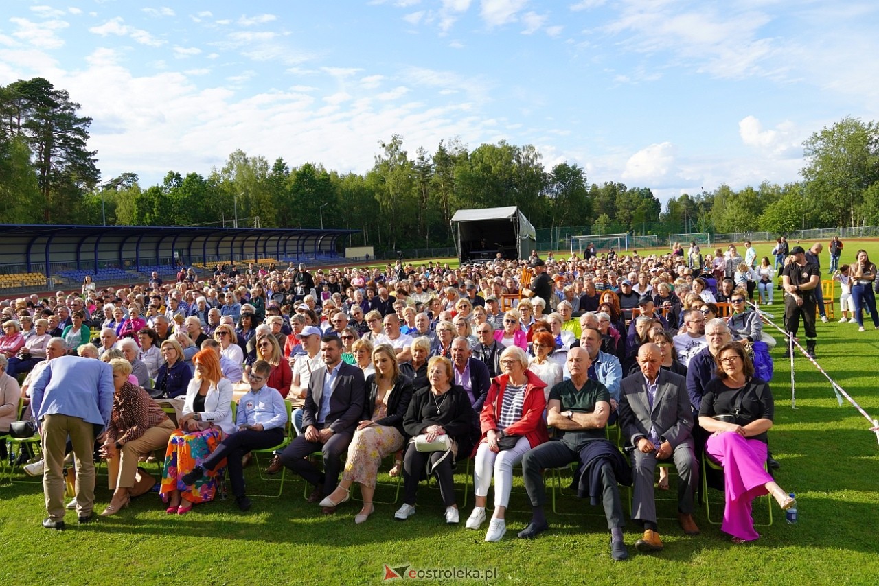 Koncert Zespołu Pieśni i Tańca Mazowsze w Lelisie [12.06.2024] - zdjęcie #195 - eOstroleka.pl