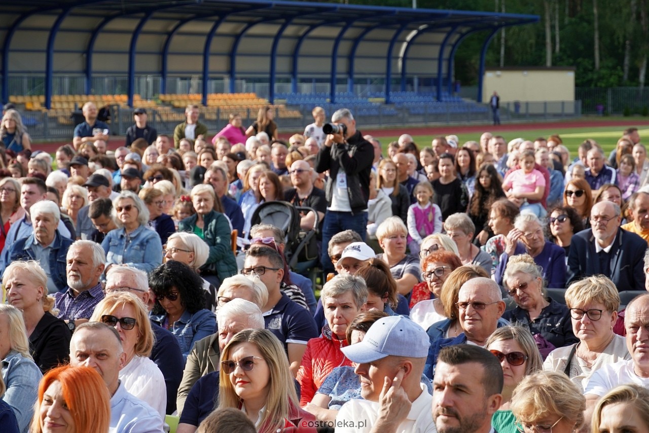 Koncert Zespołu Pieśni i Tańca Mazowsze w Lelisie [12.06.2024] - zdjęcie #188 - eOstroleka.pl