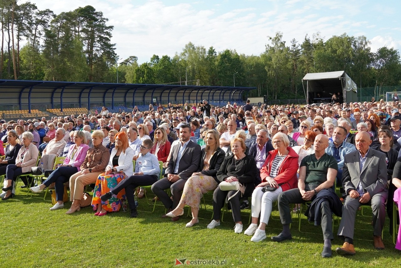 Koncert Zespołu Pieśni i Tańca Mazowsze w Lelisie [12.06.2024] - zdjęcie #186 - eOstroleka.pl