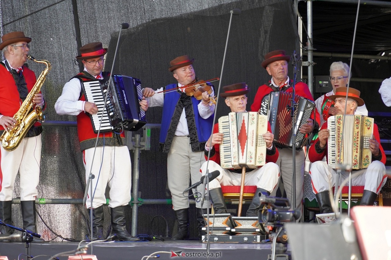 Koncert Zespołu Pieśni i Tańca Mazowsze w Lelisie [12.06.2024] - zdjęcie #179 - eOstroleka.pl