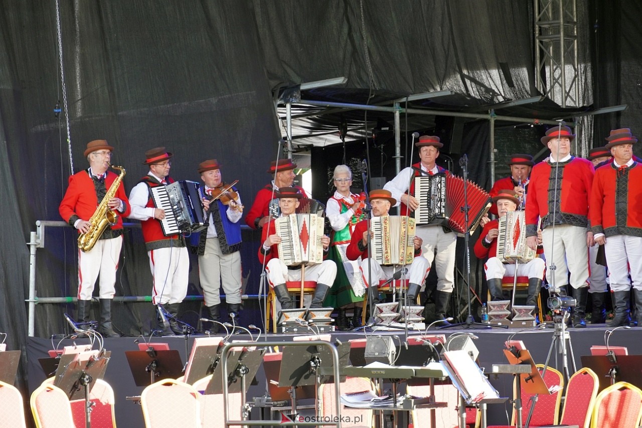 Koncert Zespołu Pieśni i Tańca Mazowsze w Lelisie [12.06.2024] - zdjęcie #175 - eOstroleka.pl