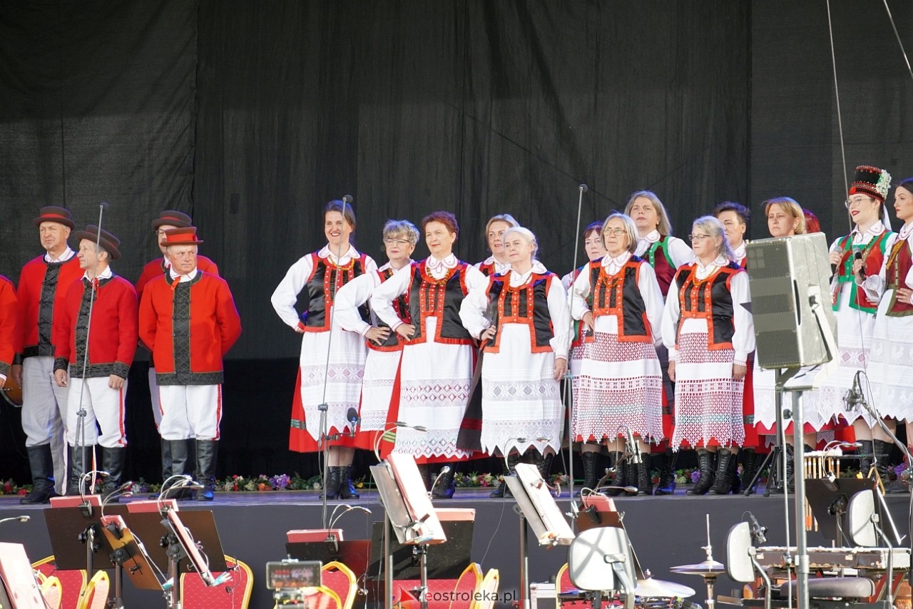 Koncert Zespołu Pieśni i Tańca Mazowsze w Lelisie [12.06.2024] - zdjęcie #172 - eOstroleka.pl