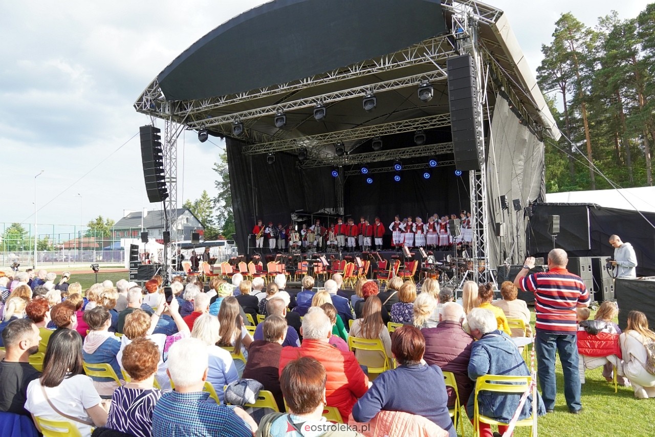 Koncert Zespołu Pieśni i Tańca Mazowsze w Lelisie [12.06.2024] - zdjęcie #171 - eOstroleka.pl