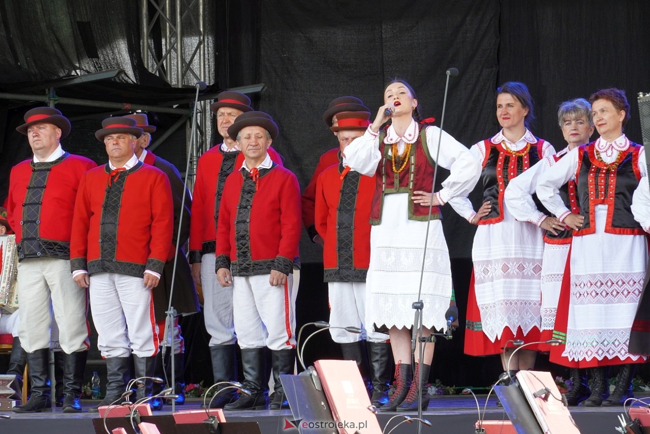 Koncert Zespołu Pieśni i Tańca Mazowsze w Lelisie [12.06.2024] - zdjęcie #160 - eOstroleka.pl