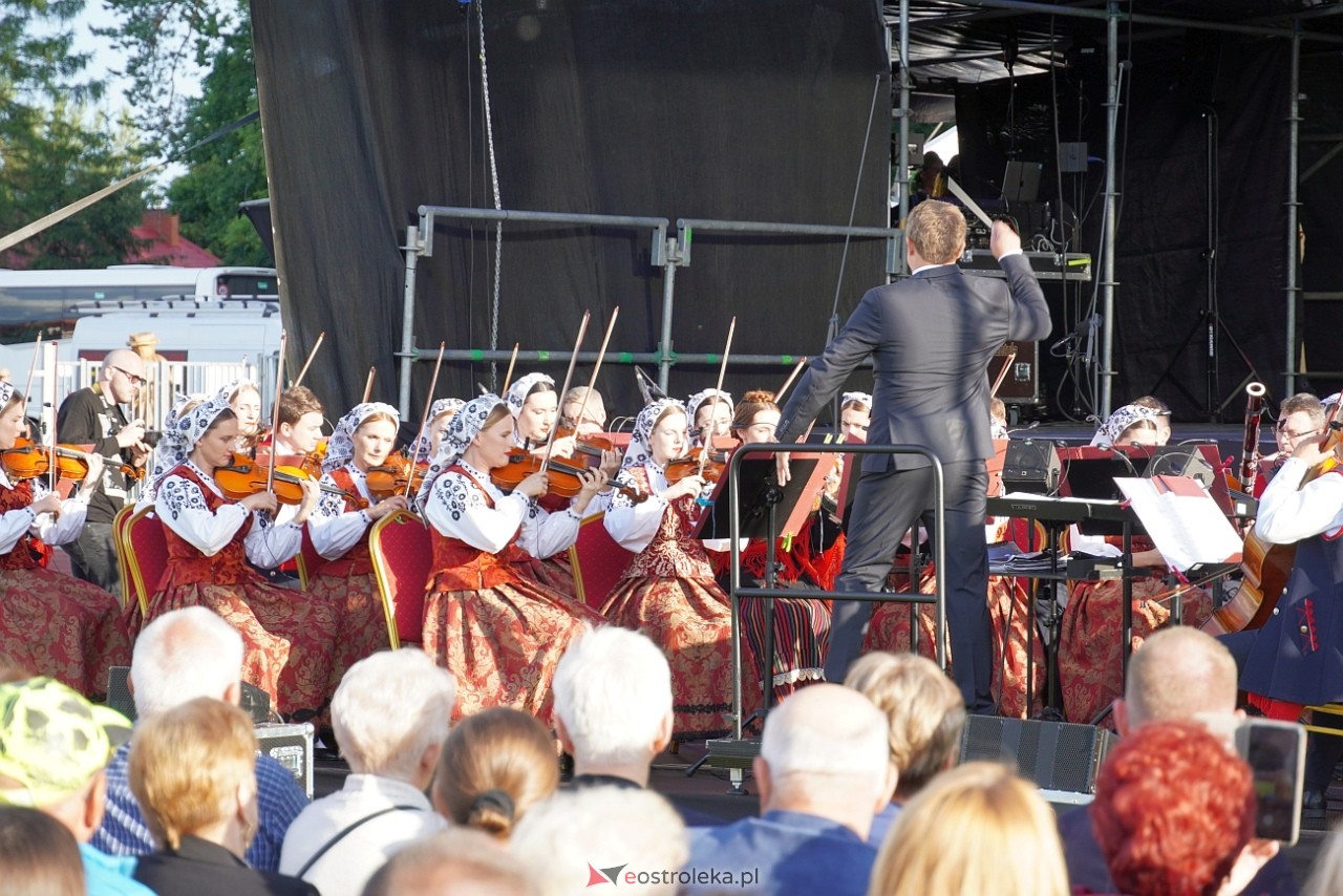 Koncert Zespołu Pieśni i Tańca Mazowsze w Lelisie [12.06.2024] - zdjęcie #131 - eOstroleka.pl