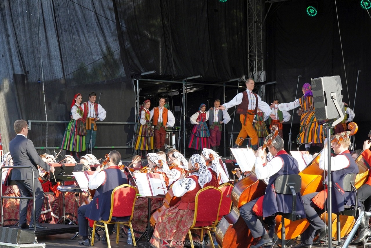 Koncert Zespołu Pieśni i Tańca Mazowsze w Lelisie [12.06.2024] - zdjęcie #116 - eOstroleka.pl