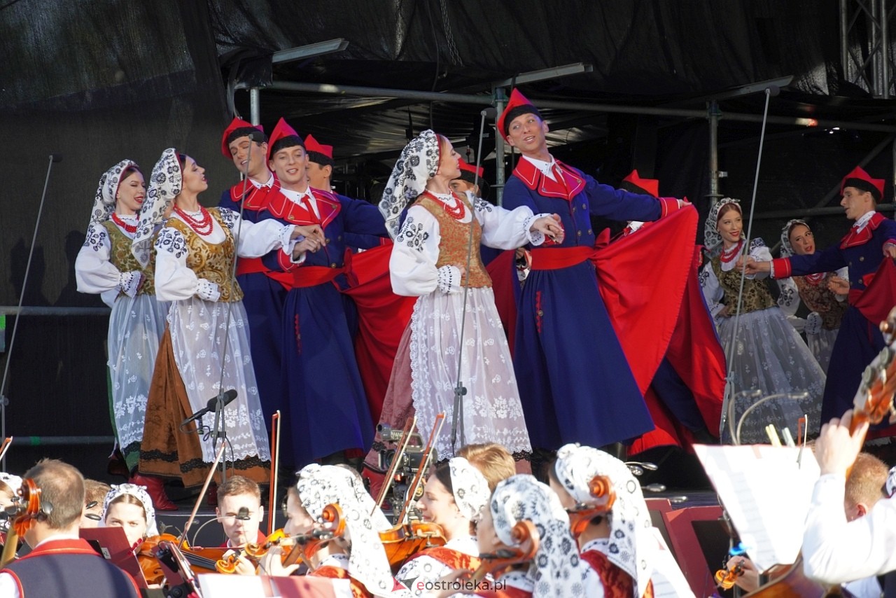Koncert Zespołu Pieśni i Tańca Mazowsze w Lelisie [12.06.2024] - zdjęcie #94 - eOstroleka.pl