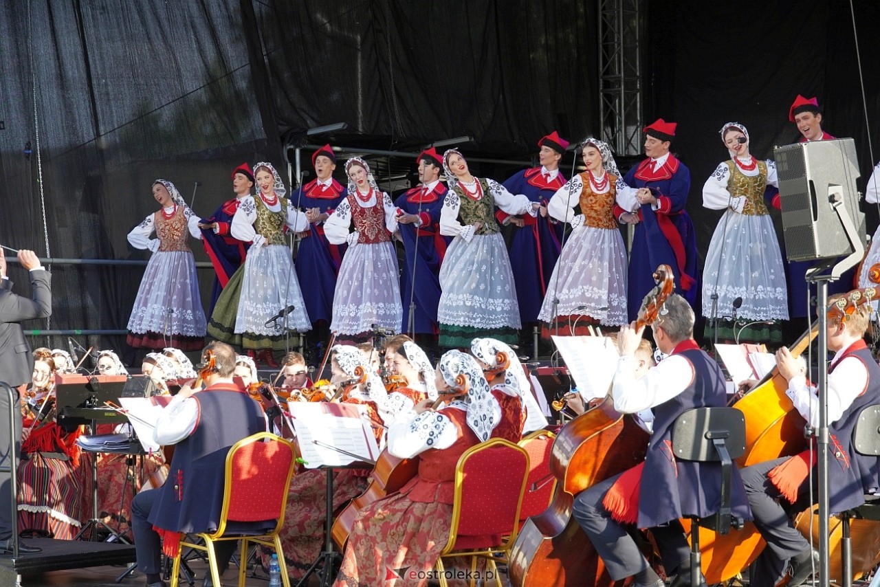 Koncert Zespołu Pieśni i Tańca Mazowsze w Lelisie [12.06.2024] - zdjęcie #88 - eOstroleka.pl