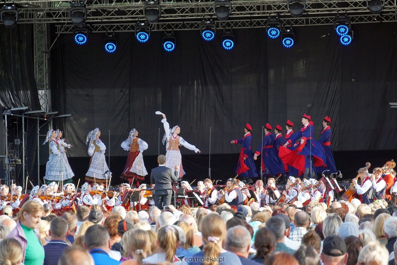 Koncert Zespołu Pieśni i Tańca Mazowsze w Lelisie [12.06.2024] - zdjęcie #74 - eOstroleka.pl