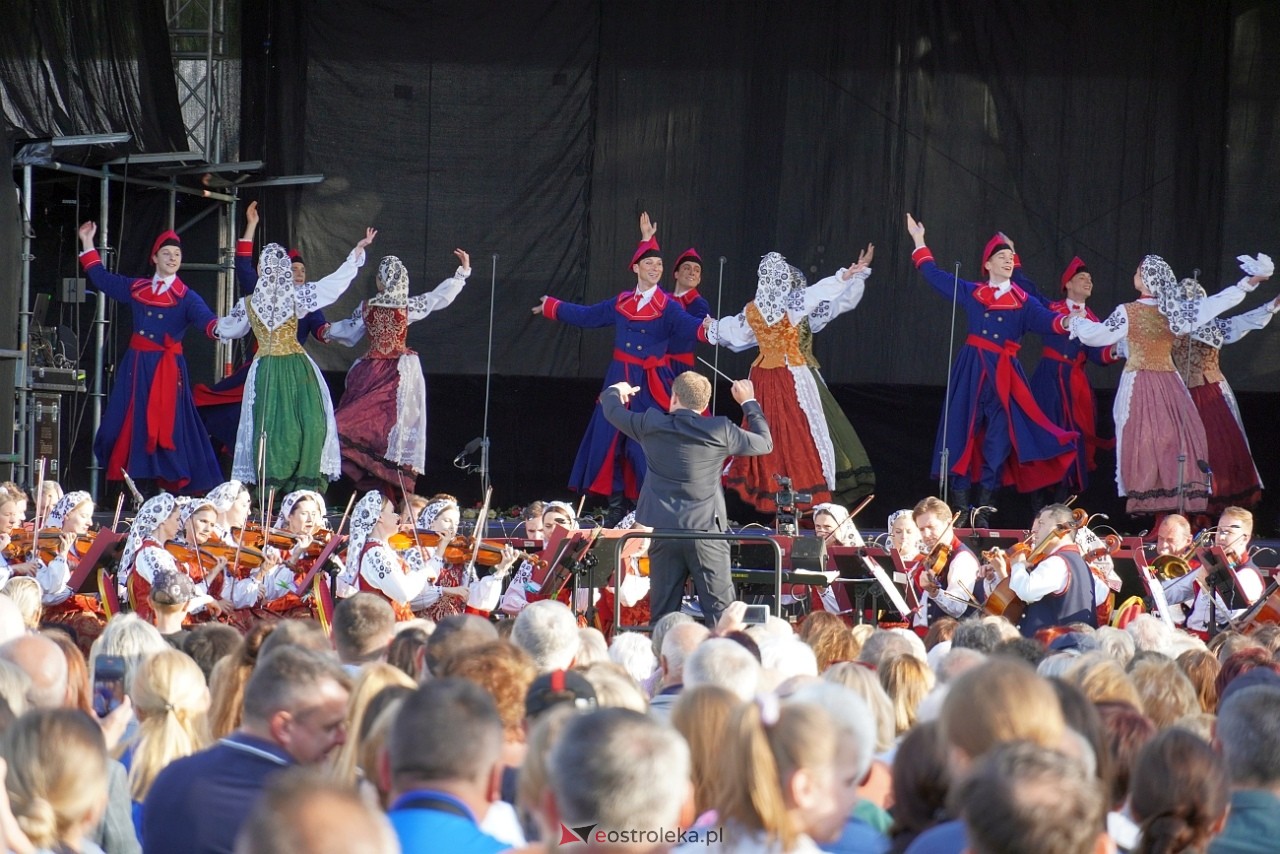 Koncert Zespołu Pieśni i Tańca Mazowsze w Lelisie [12.06.2024] - zdjęcie #70 - eOstroleka.pl