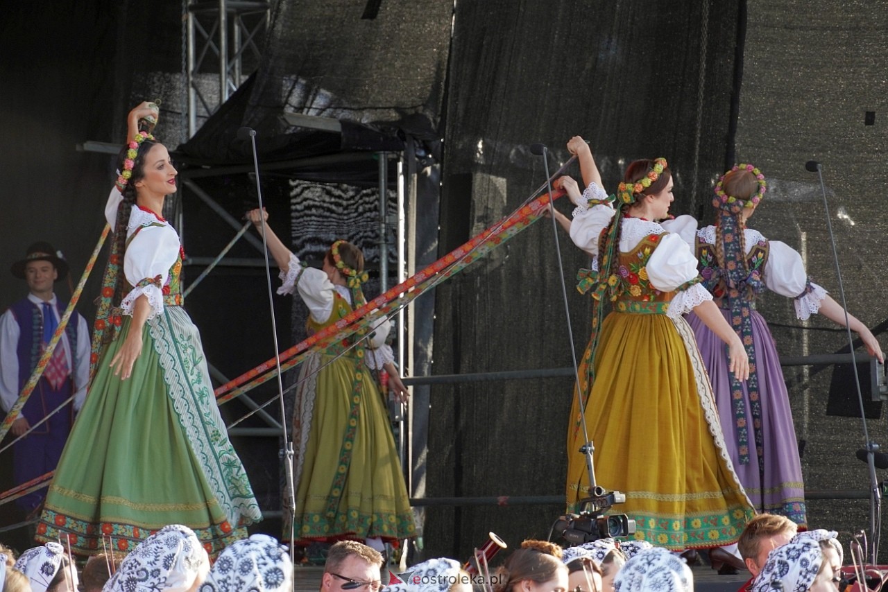 Koncert Zespołu Pieśni i Tańca Mazowsze w Lelisie [12.06.2024] - zdjęcie #40 - eOstroleka.pl